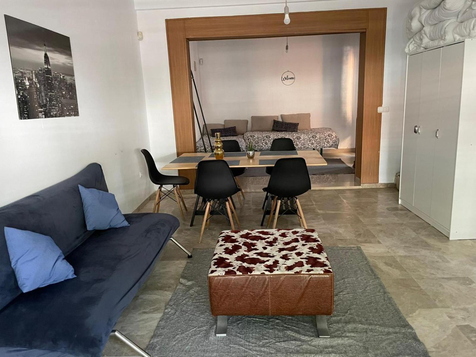 Galaksi-habitacion Doble Privada En Casa Compartida-uebica2 Séjour chez l'habitant