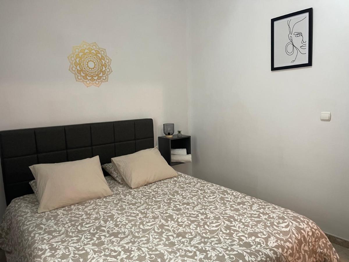 Homestay Galaksi-habitacion Doble Privada En Casa Compartida-uebica2 Mairena del Aljarafe